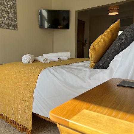 No6 Bed & Breakfast บาร์มัธ ภายนอก รูปภาพ