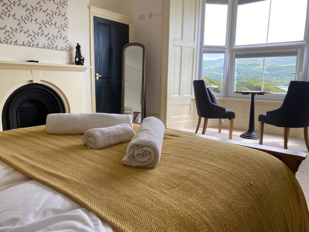 No6 Bed & Breakfast บาร์มัธ ภายนอก รูปภาพ